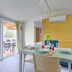 Πάρκο διακοπών Quality Mobile Homes In Kazela