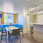 Πάρκο διακοπών Quality Mobile Homes In Kazela