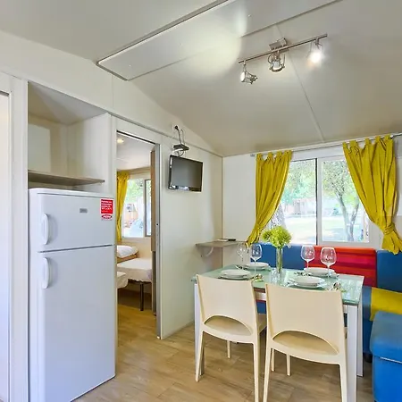 Quality Mobile Homes In Kazela Medulin
