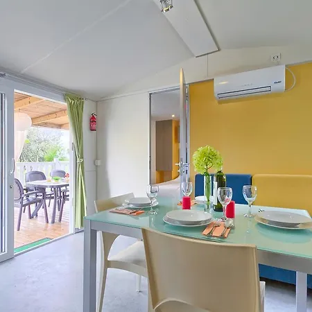 Üdülőpark Quality Mobile Homes In Kazela