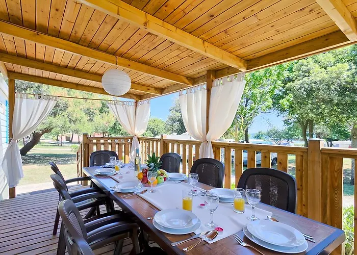 Quality Mobile Homes In Kazela Village de vacances 4*