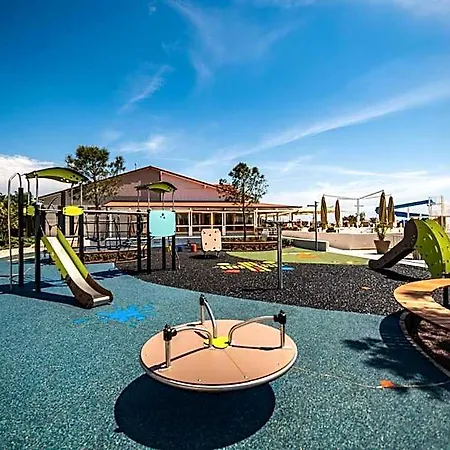 홀리데이파크 Quality Mobile Homes In Kazela 4*
