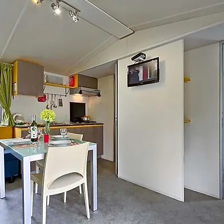 Quality Mobile Homes In Kazela 4*