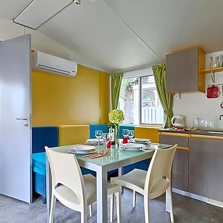 Quality Mobile Homes In Kazela 4*