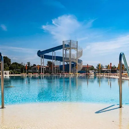 Parque de vacaciones Quality Mobile Homes In Kazela